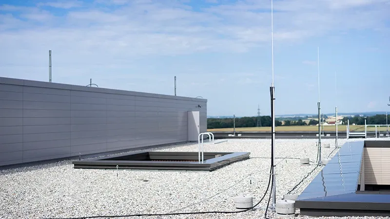 HVI conductor on the flat rooftop of the hospital in Ingolstadt